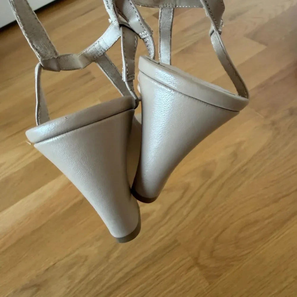 Vaneli Mohan Wedge Sandals – Beige/Cream – Size 9.5 M NWOB